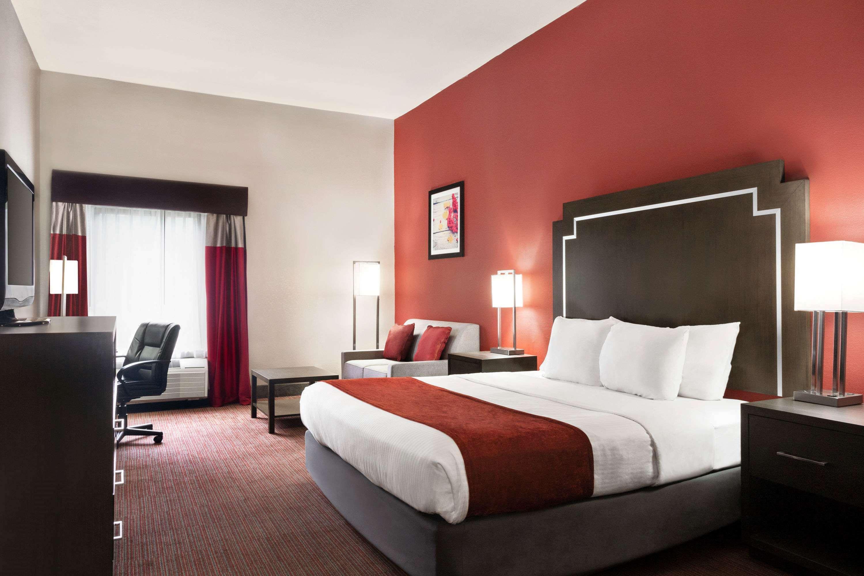 Days Inn & Suites By Wyndham Murfreesboro Dış mekan fotoğraf