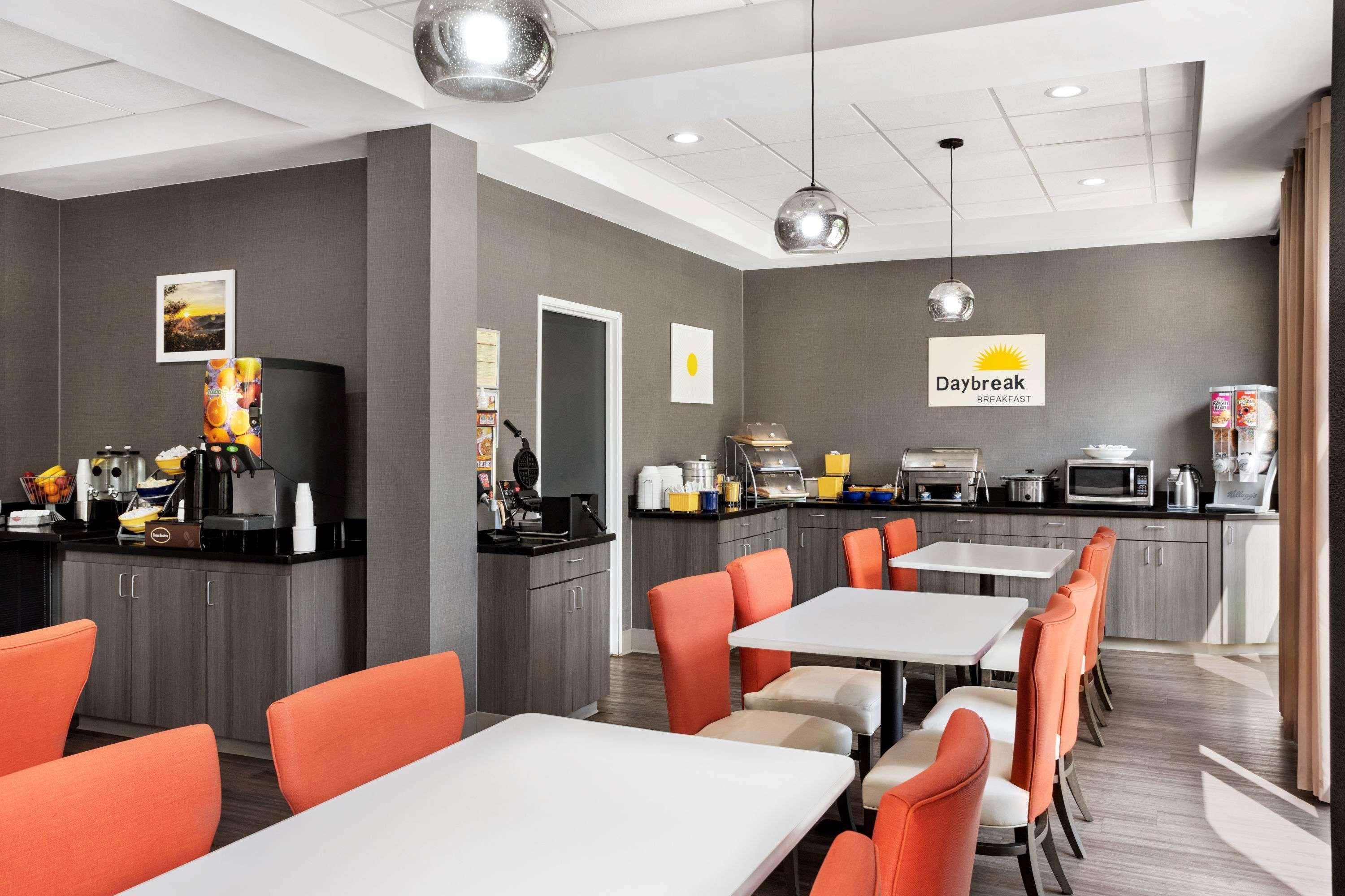 Days Inn & Suites By Wyndham Murfreesboro Dış mekan fotoğraf